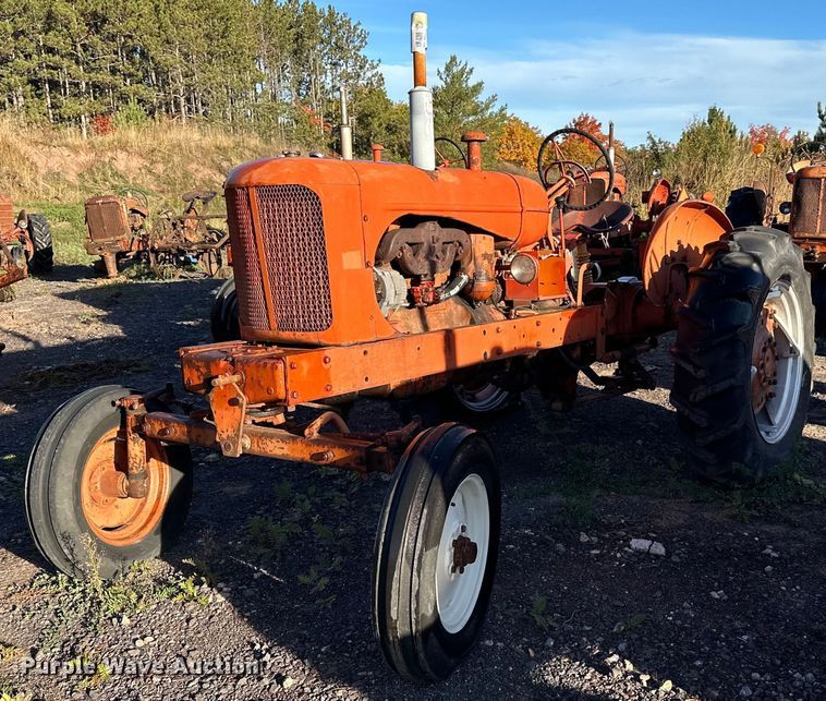 1952 Allis-Chalmers WD tractor - EN2509