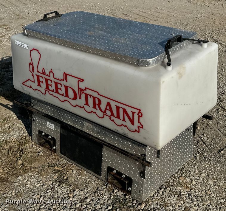 Feed Train cake feeder - JE9329