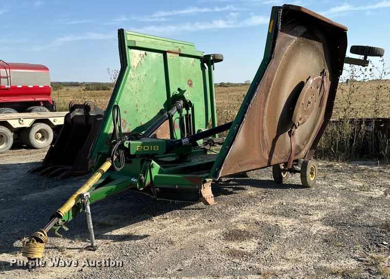 John Deere 2018 batwing rotary mower - JE9330