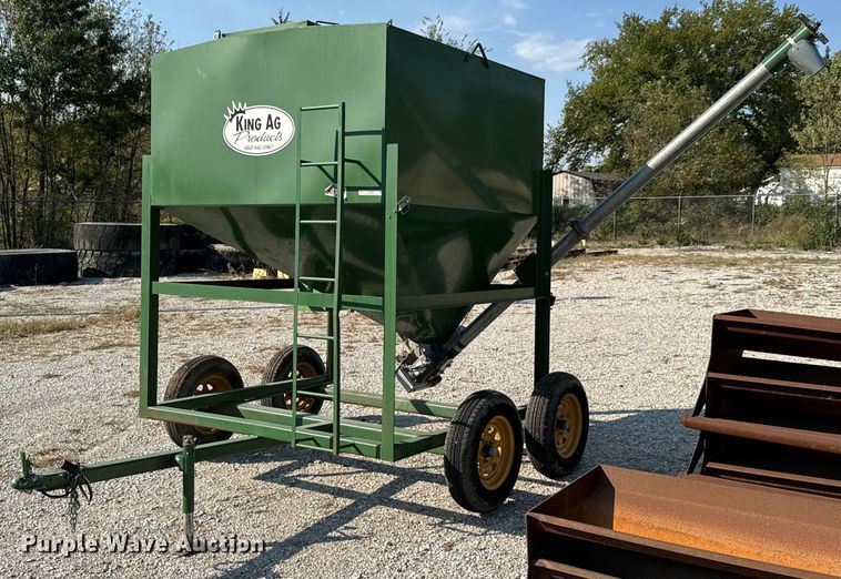King Ag Products feed tender - JE9360
