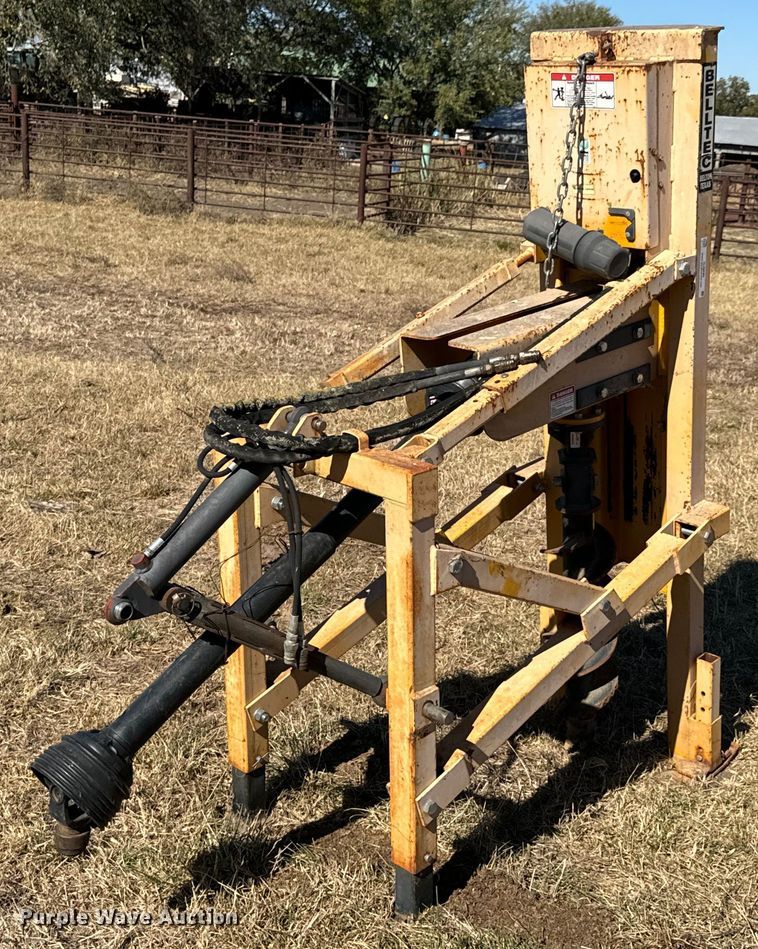 BellTec post hole auger - OJ9595