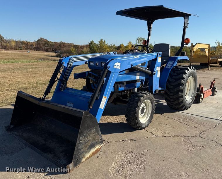2007 New Holland TC30 MFWD tractor - DO7588