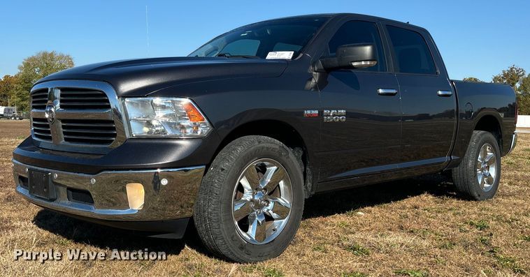 2018 Dodge Ram 1500 Crew Cab pickup truck - DT0001