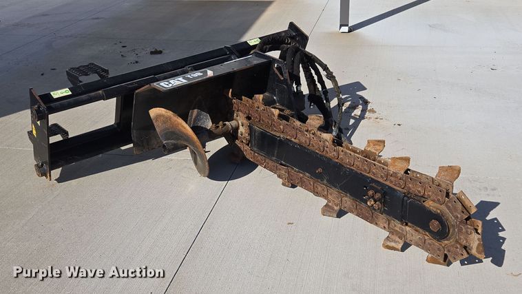 Caterpillar  T9B skid steer trencher - EE8686