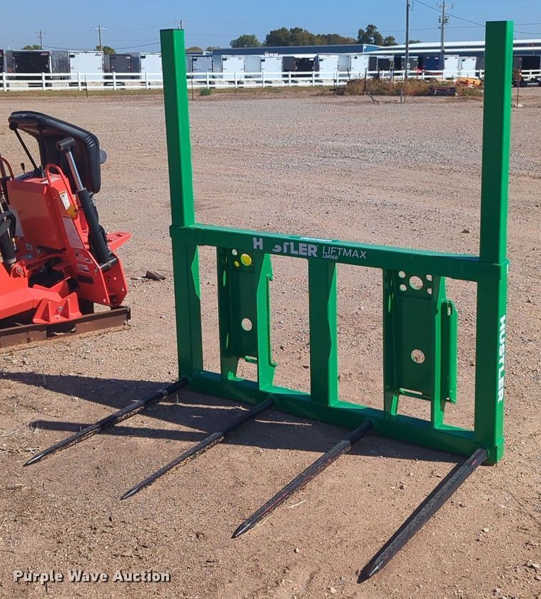 Hustler LM160 bale spear - EQ2401