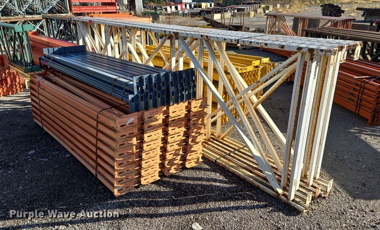T-Bolt  pallet racking  - EQ3564