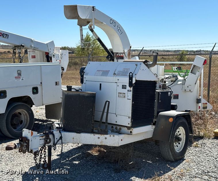 2012 Altec CFD1217 wood chipper - JE9314