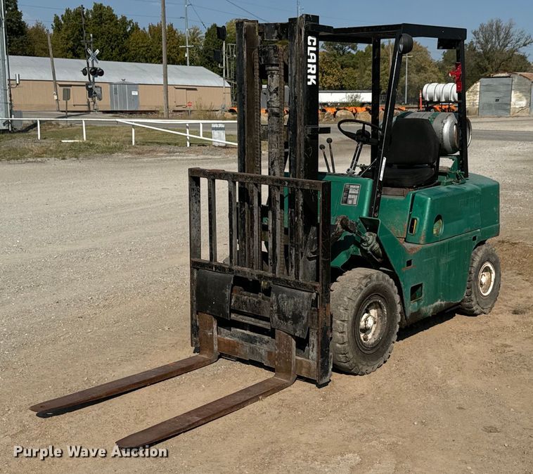 Clark C500-Y50 forklift - JE9378