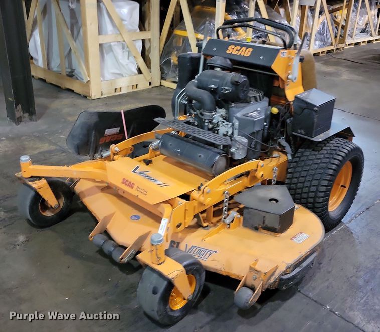 Scag V-Ride II ZTR lawn mower - OH9289