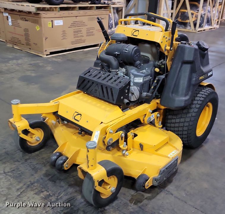 Cub Cadet Pro X 600 ZTR lawn mower - OH9300