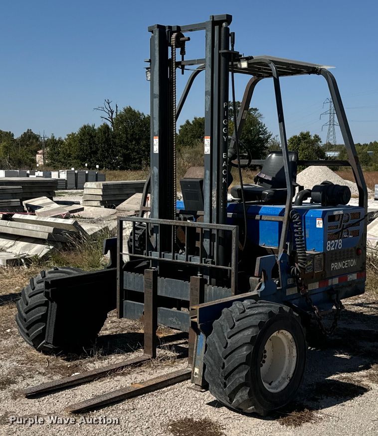 PiggyBack Princeton forklift - OJ9466