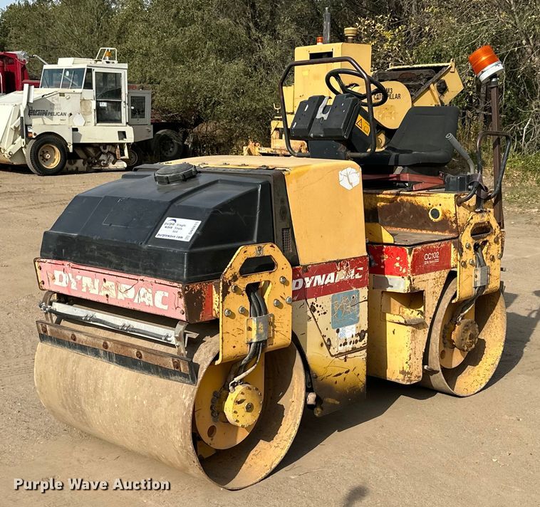 1996 Dynapac  CC102 double drum vibratory roller - DN0815