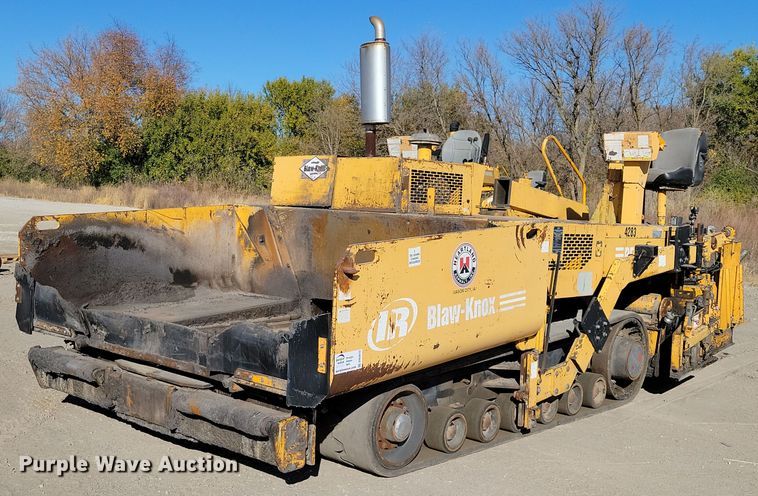 2001 Blaw Knox PF-5510 paver - DN3612