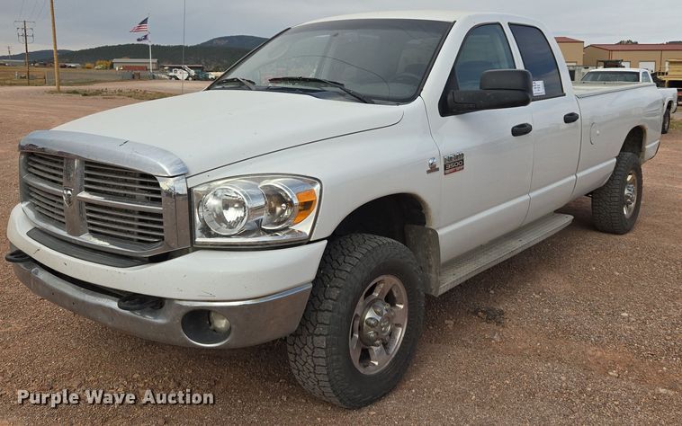 2008 Dodge Ram 3500 Laramie  Quad Cab pickup truck - DQ6200