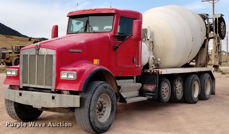 2007 Kenworth  W900 ready mix truck - DQ6206
