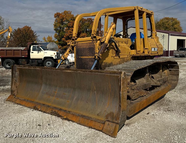 1989 Komatsu  D68P dozer - DT2103