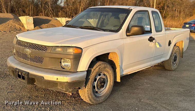 2005 Chevrolet Colorado Ext. Cab pickup truck - DW2370