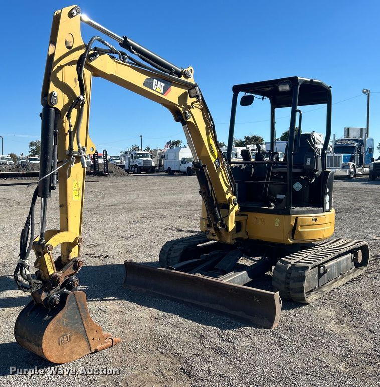 2014 Caterpillar  304E CR excavator - EG1156