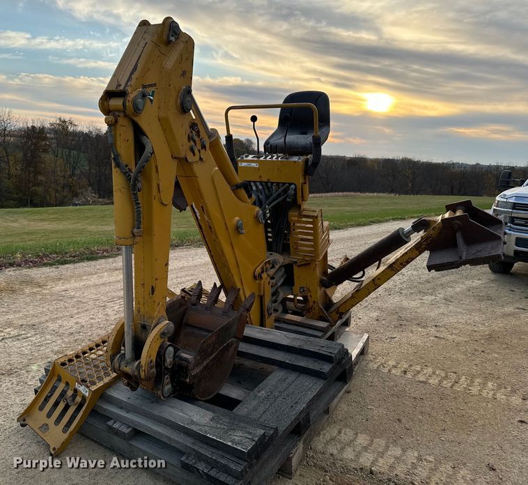 2008 Vermeer B930A backhoe attachment - EG6821