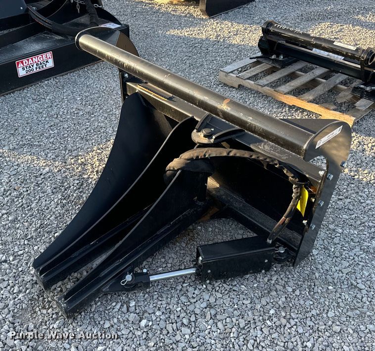 Prime skid steer tree puller - EH7189