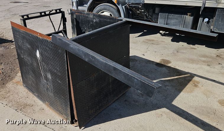 Brudi push/pull forklift attachment  - EI8495