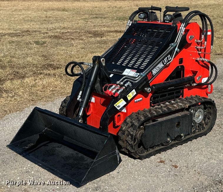 AGT LRT 23 compact utility loader - IE9122