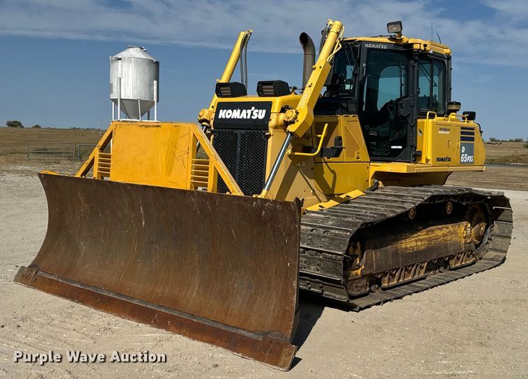 2017 Komatsu D65PXI-18 dozer - JE9342