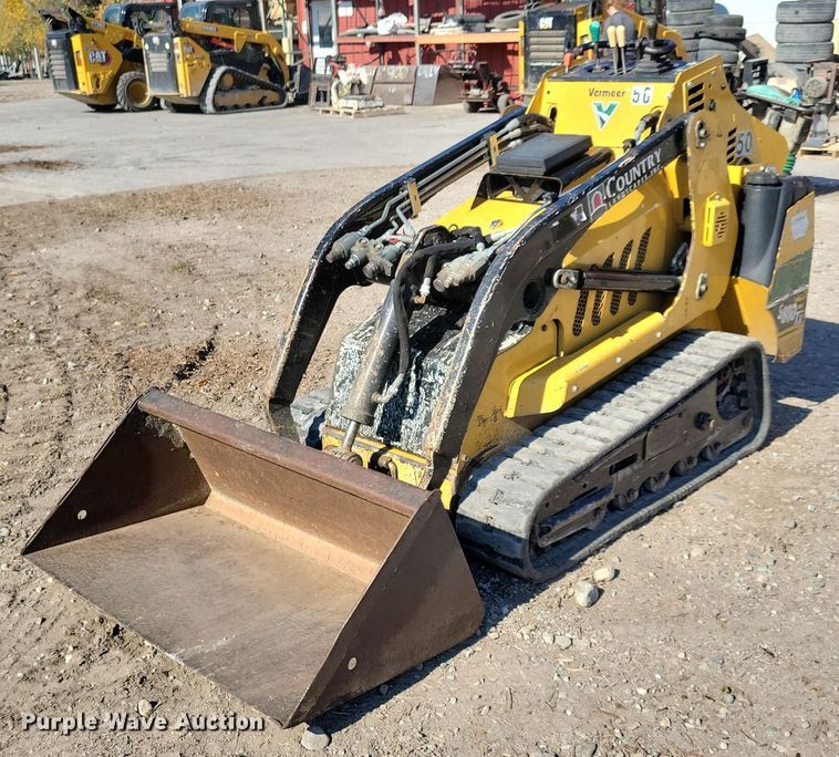 2014 Vermeer S800TX compact utility loader - OH9304