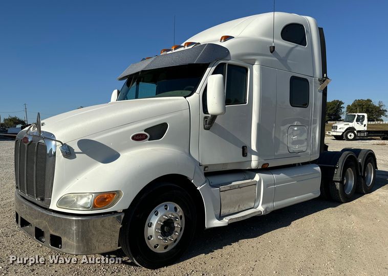 2007 Peterbilt 387 semi truck - EH7111