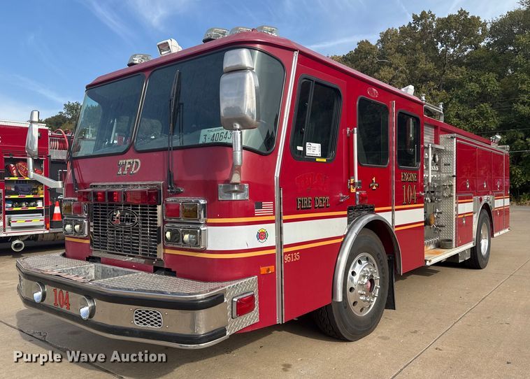 1995 Emergency One 1500 pumper fire truck - DO7601
