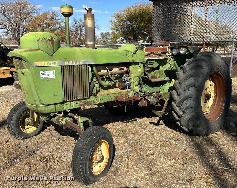 John Deere 4020 tractor - DP5915
