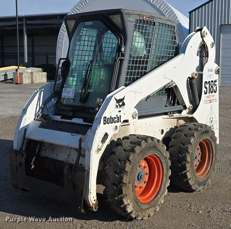 2005 Bobcat S185 skid steer loader - DW3947