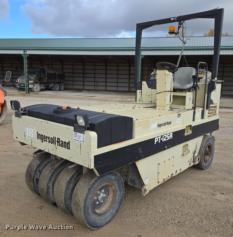 2005 Ingersoll Rand  PT125R pneumatic roller - EE8713