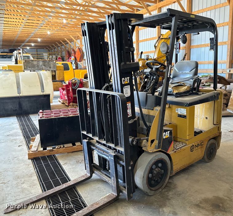 Caterpillar E5000-AC forklift - EG6839