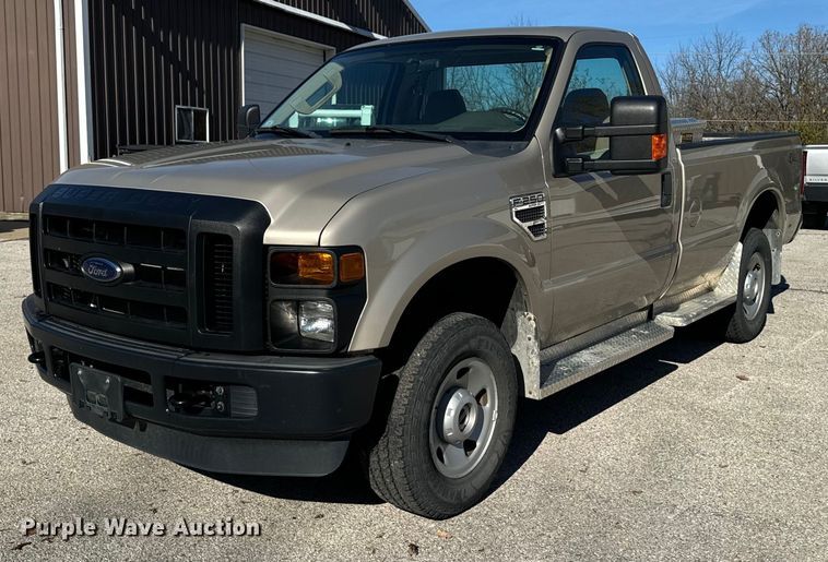 2009 Ford F250 Super Duty XL pickup truck - EG6903