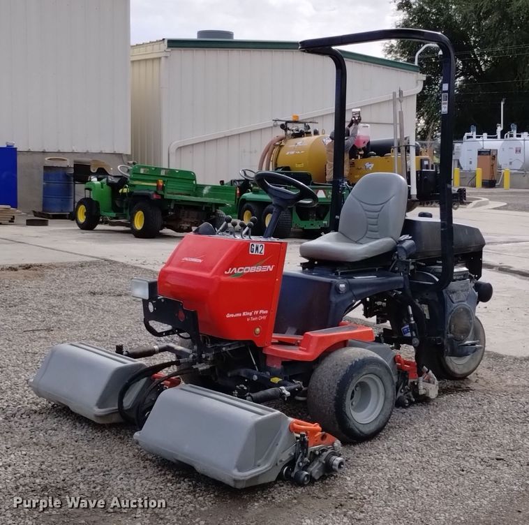 2012 Jacobson Greens King IV Plus reel mower - EG9951