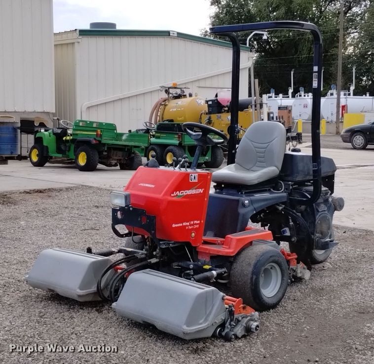 2012 Jacobson Greens King IV Plus reel mower - EG9952