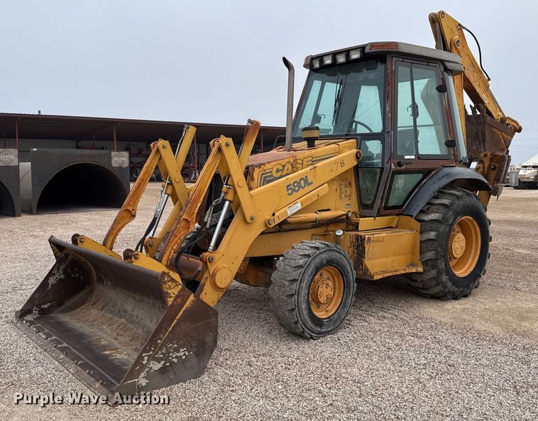 1999 Case 580L backhoe - EJ3166