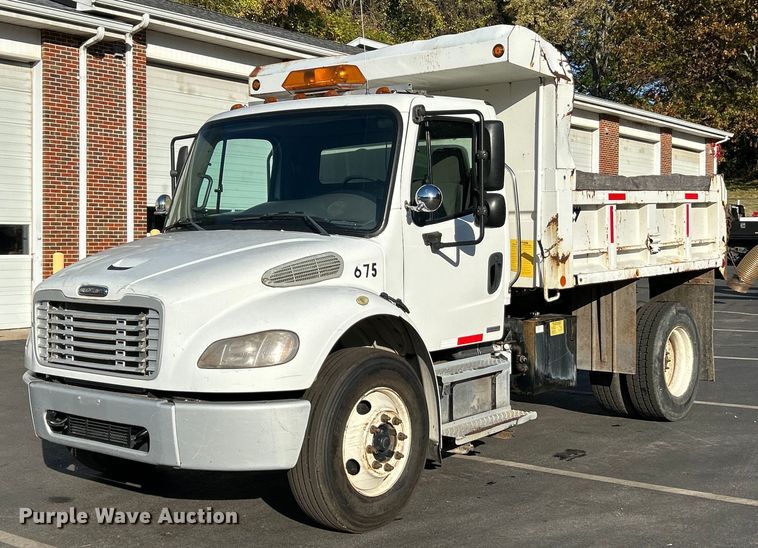 2009 Freightliner  Business Class M2 dump truck - EK3635
