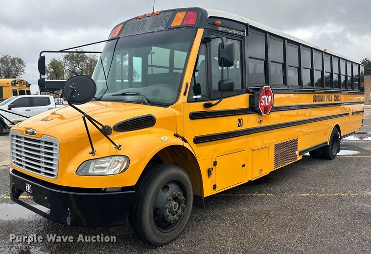 2011 Freightliner B2B school bus - ER8170