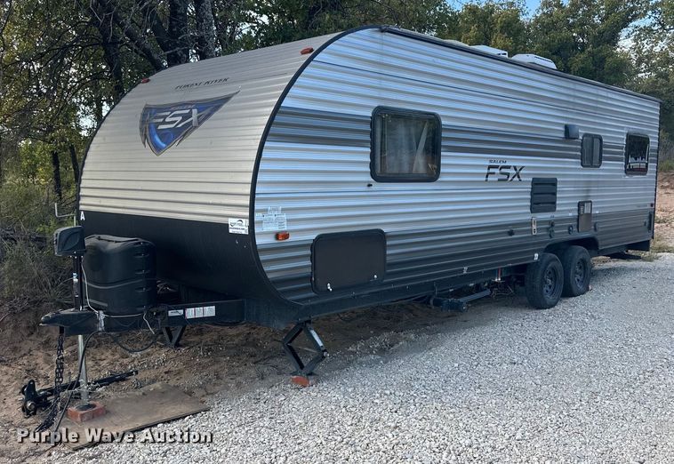 2019 Forrest River Salem FSX toy hauler camper - DD3433
