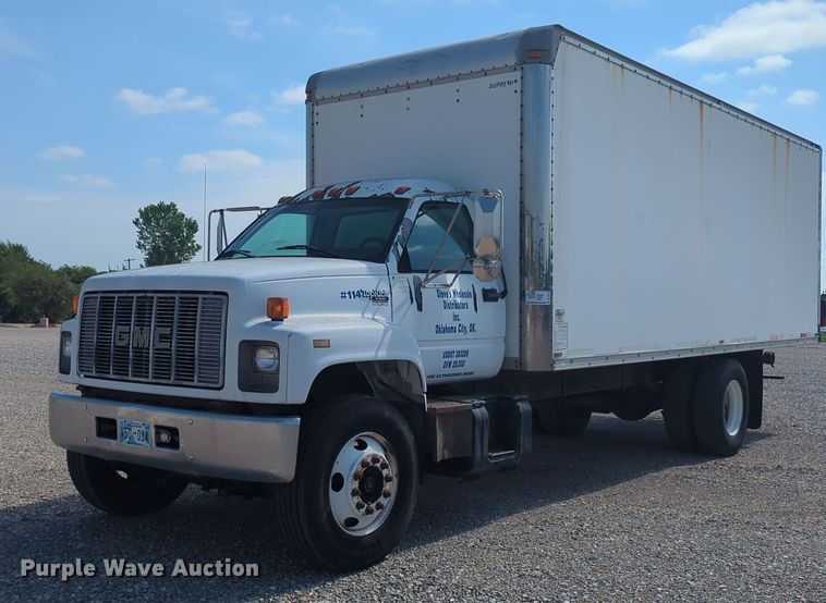 1996 GMC 7C500 box truck - DL1051