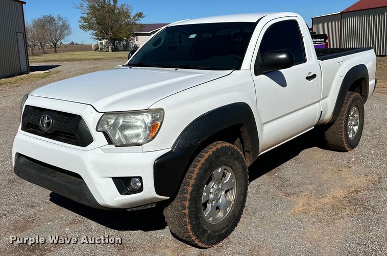 2014 Toyota Tacoma pickup truck - DP5941