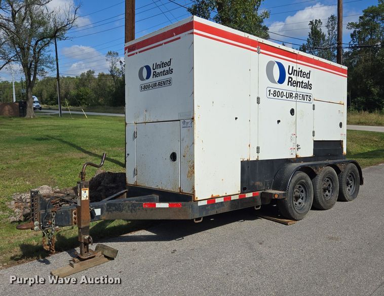 2012 Cummins C300D6R-A040A033 generator - DT5333