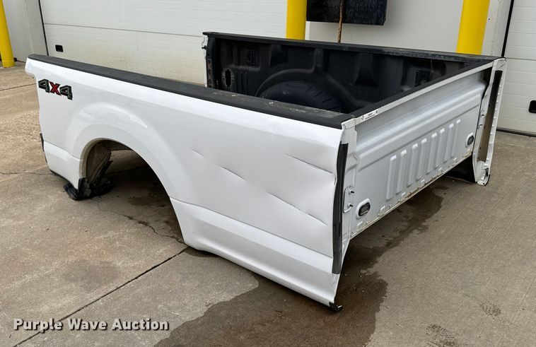 Ford Pickup truck bed - EG6873