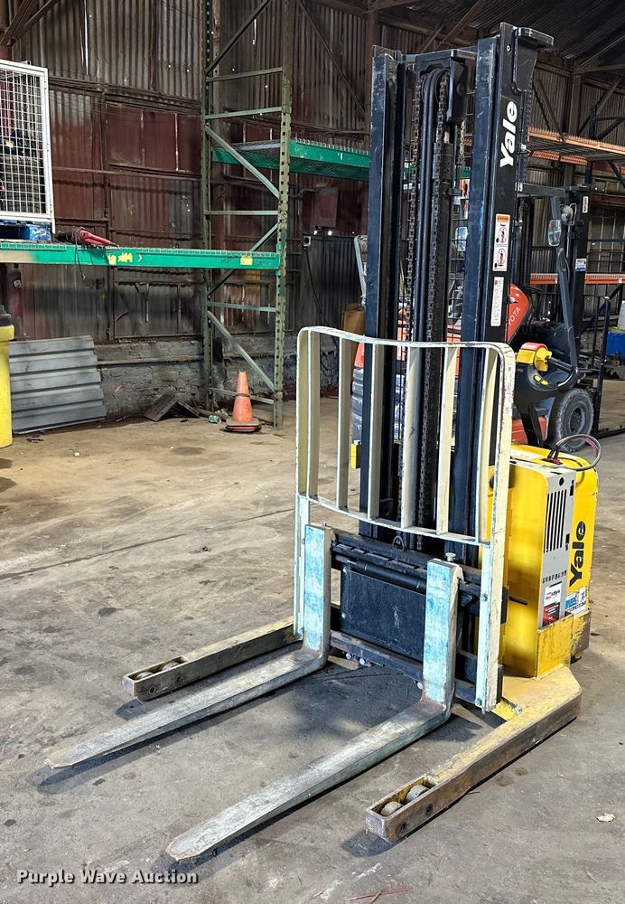 Yale MSW040SFN24TV087 order picker - EJ4951