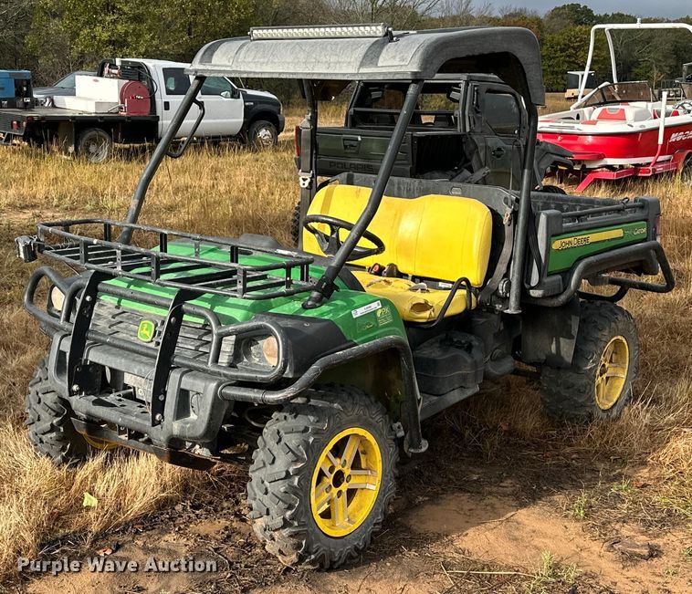 2013 John Deere Gator 825i utility vehicle - EJ5086