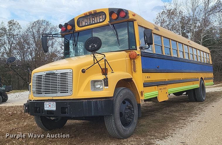 2004 Thomas FS65 school bus - EJ8088