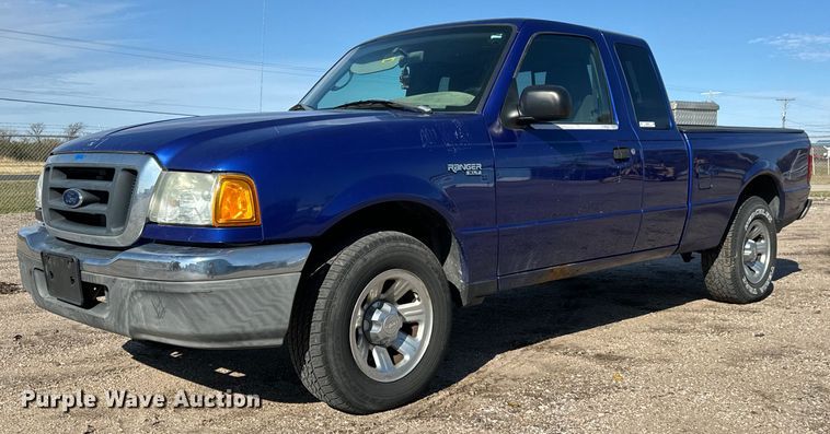 2004 Ford  Ranger XLT SuperCab pickup truck - MS9947
