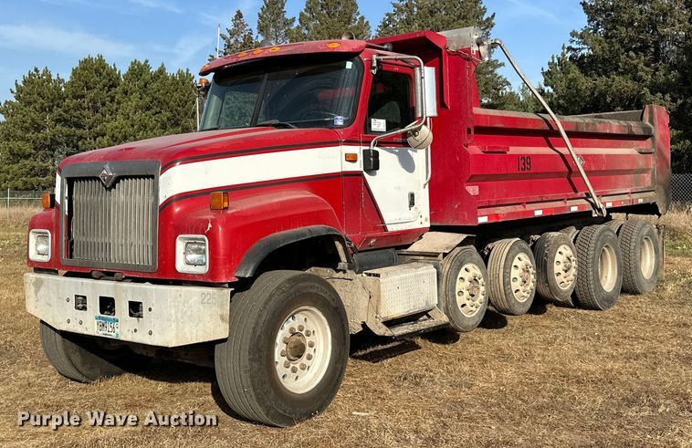 2006 International  Paystar 5500I dump truck - DN0821